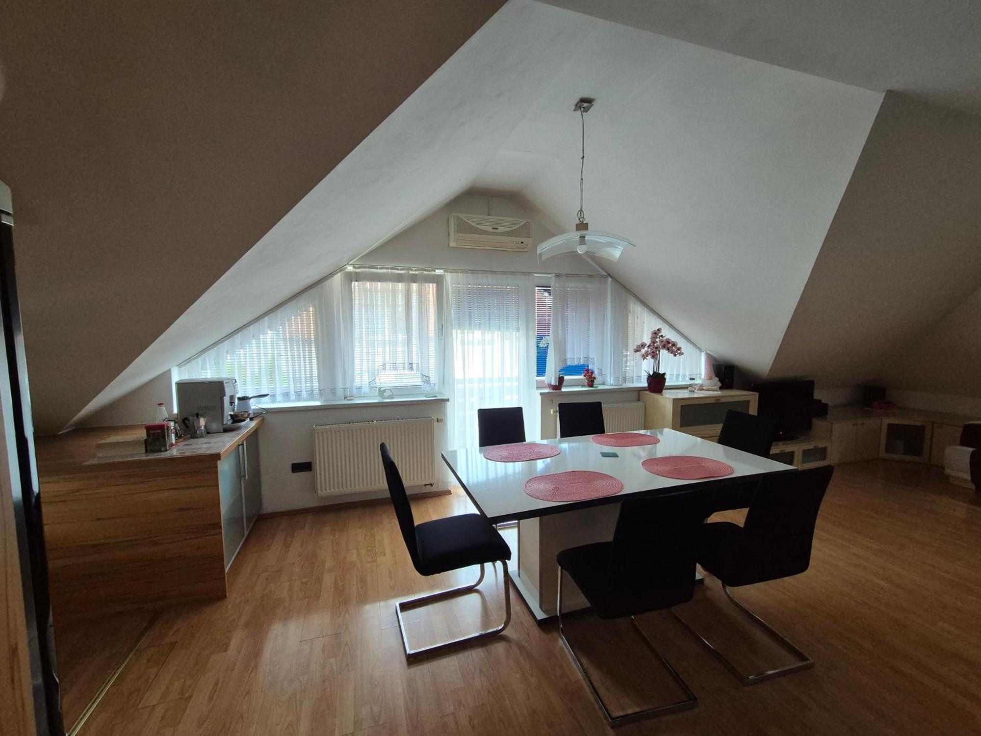 Oddih V Mirnem In Zelenem Okolju Apartment Skofljica ภายนอก รูปภาพ